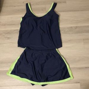 Blair tennis set tank top with built in bra and skort size 12 Medium